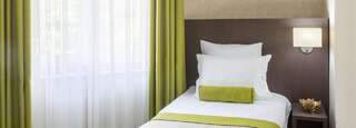 Отель Hotel Alex Галац Стандартный двухместный номер с 2 отдельными кроватями-1